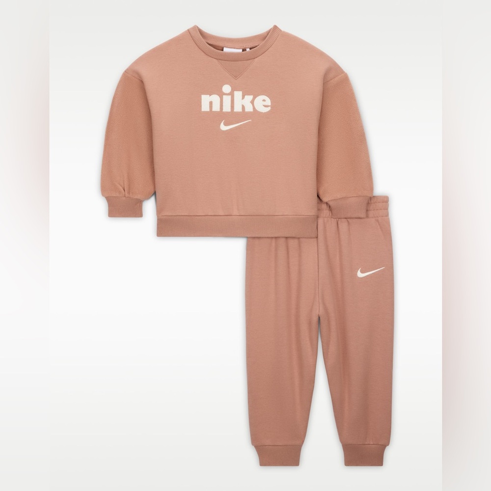 Nike Cozy Comfort 2 Piece Crew Sweatshirt & Joggers Set, Size 18 Month